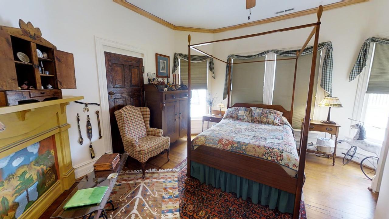 Hanna House Bed & Breakfast Нью-Берн Экстерьер фото