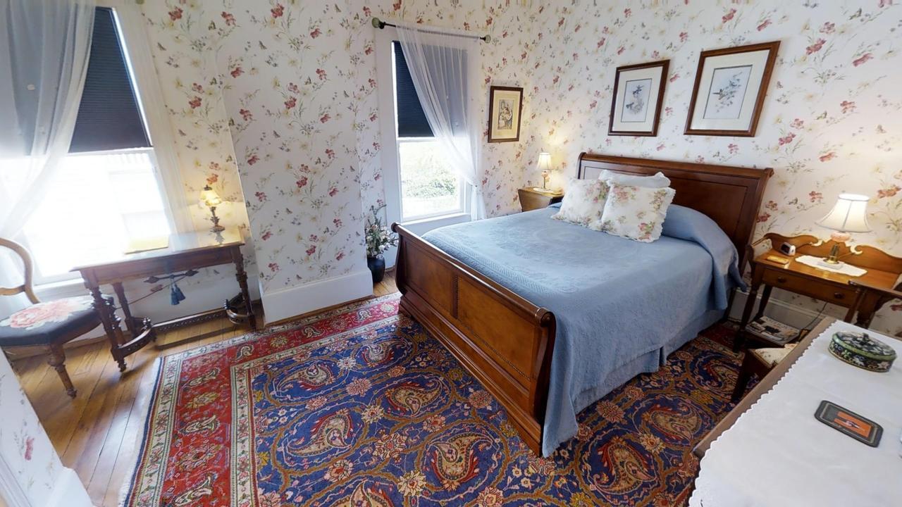 Hanna House Bed & Breakfast Нью-Берн Экстерьер фото